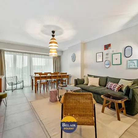 Lägenhet Cozy 1-bedroom In T116